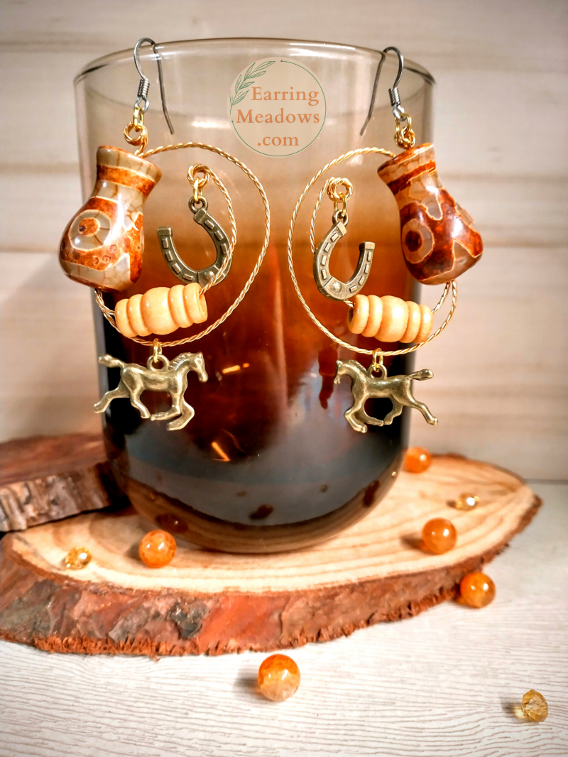 barrelracers-earringmeadows-1.png