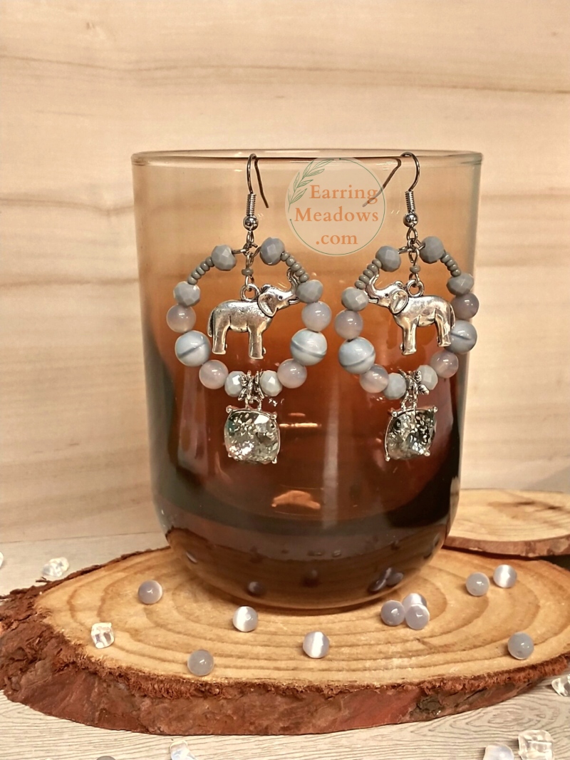 earringmeadows-safaribeauty-1.png