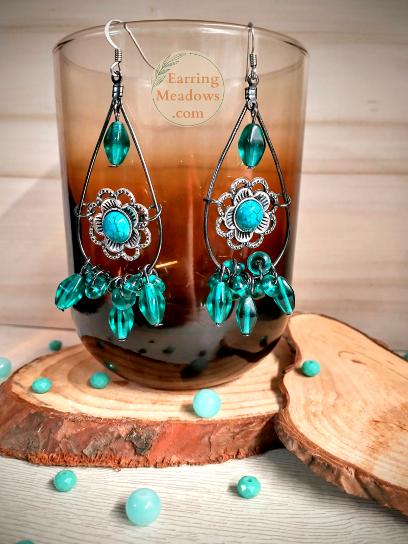 tealpetals-earringmeadows-1.png