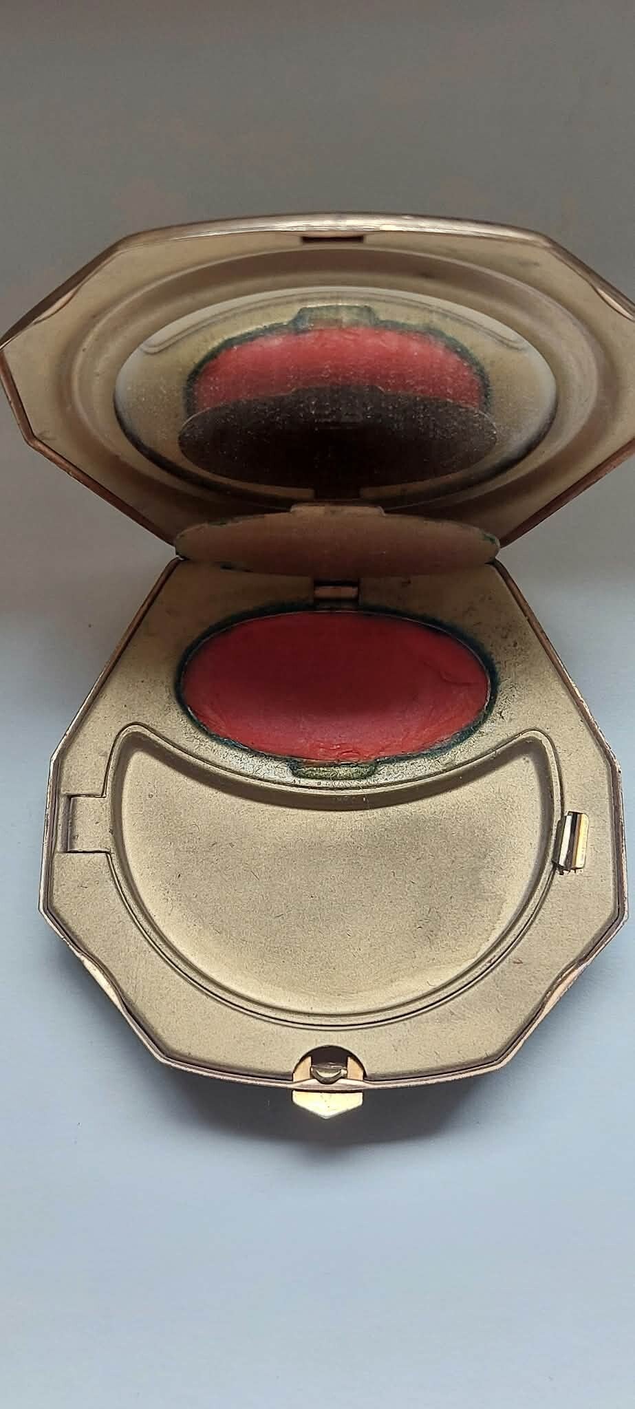 Art Deco Double Vanity Compact | Zwart Emaille & Goud, ca. 1930