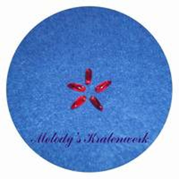 Rode glazen haaientanden 4 x 15 mm - ca 50 st