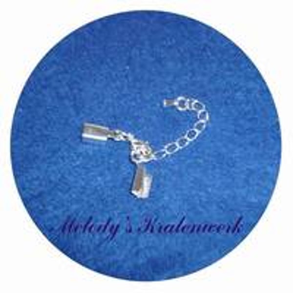 Zilverkleurige sluiting met ketting en klemmetjes