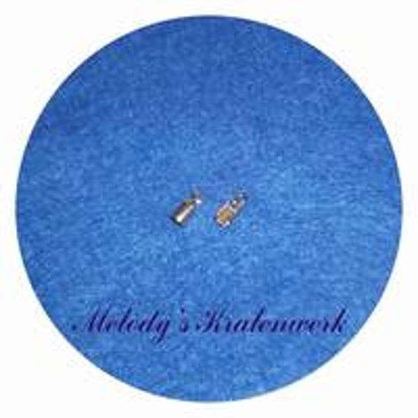 Goudkleurige eindklemmetjes 3 x 8 mm - 8 st