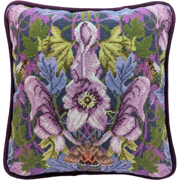Petit Point Borduurpakket - April Mawhinney - Midnight Wolfsbane