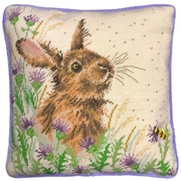 Petit Point Borduurpakket - Hannah Dale - The Meadow Tapestry