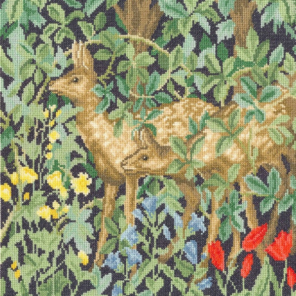 Borduurpakket - Henry Dearle - Greenery Deer