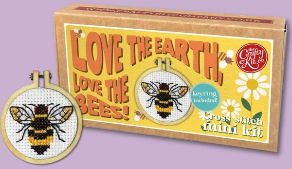Borduurpakket - Matchbox - Love the Earth, Love the Bees