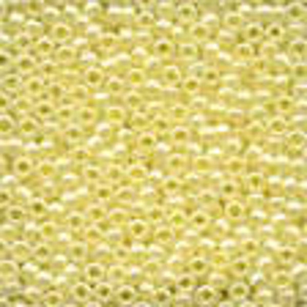 Glass Seed Beads 11/0 - Yellow Creme - 2002