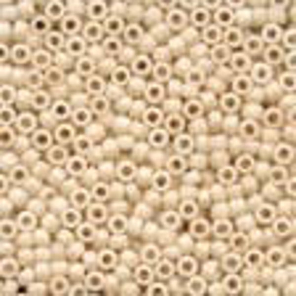 Antique Seed Beads 11/0 - Peachy Blush - 3017