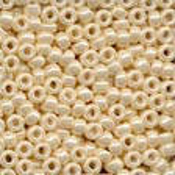 Pony Beads 8/0 - Cream - 123