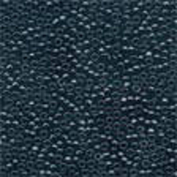 Petite Glass Beads 15/0 - Black - 2014