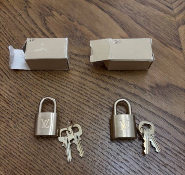 Lucchetto Louis Vuitton Argento Ref.310