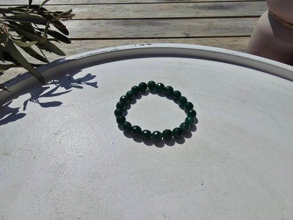 armband uit ronde kralen in donkergroen