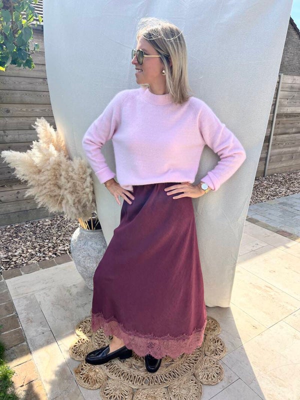 Josine - Bordeaux Skirt Lace