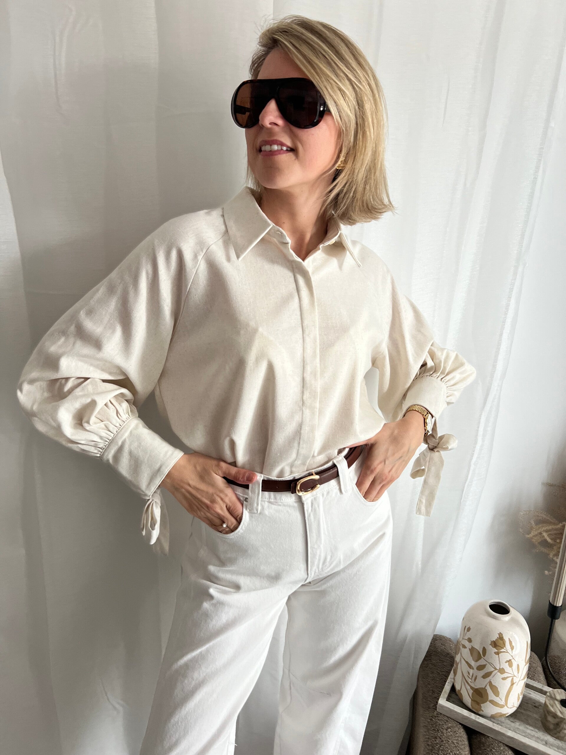 Luiza - Beige Blouse Bows