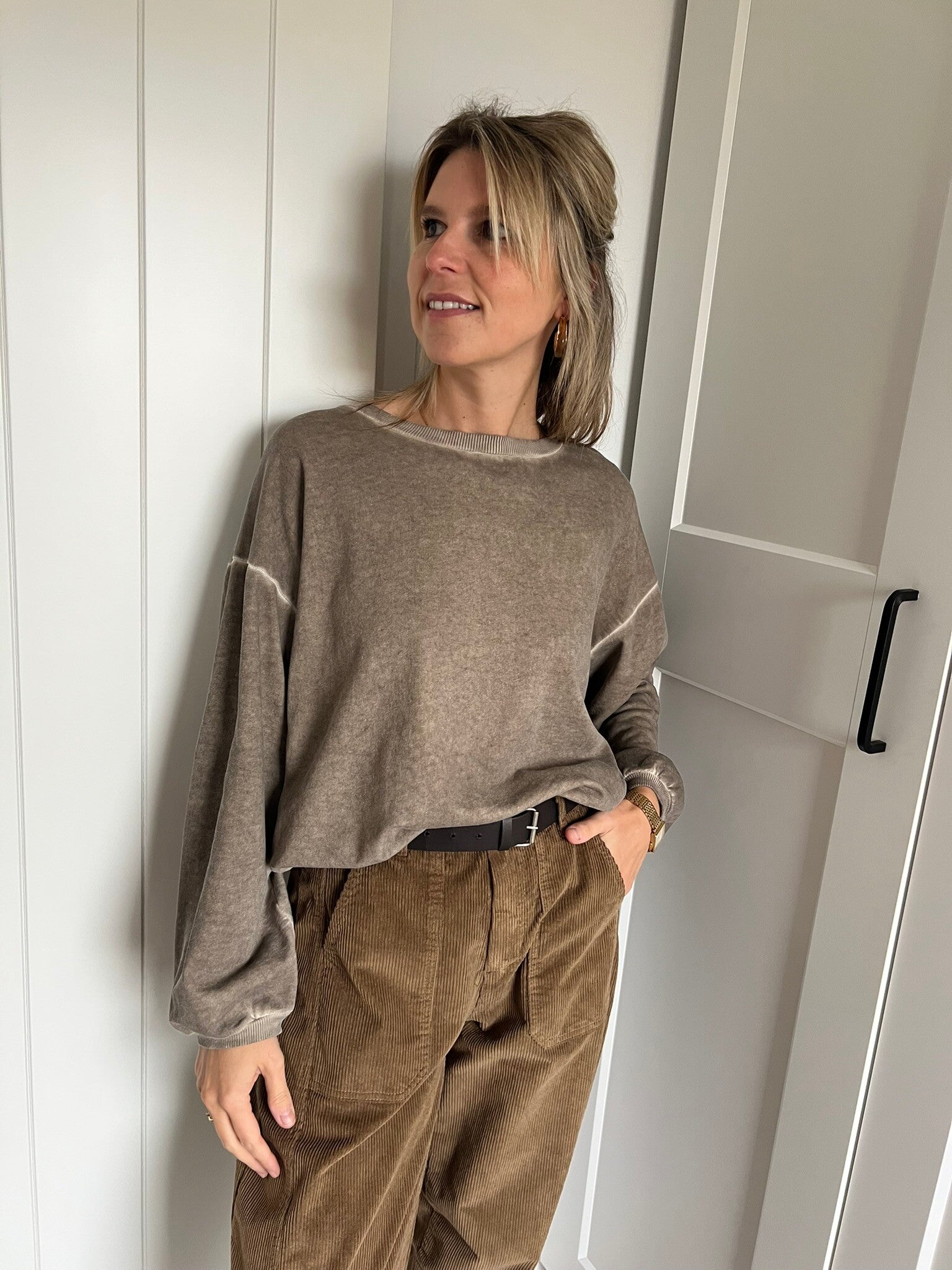 Léna - Light Brown Sweater
