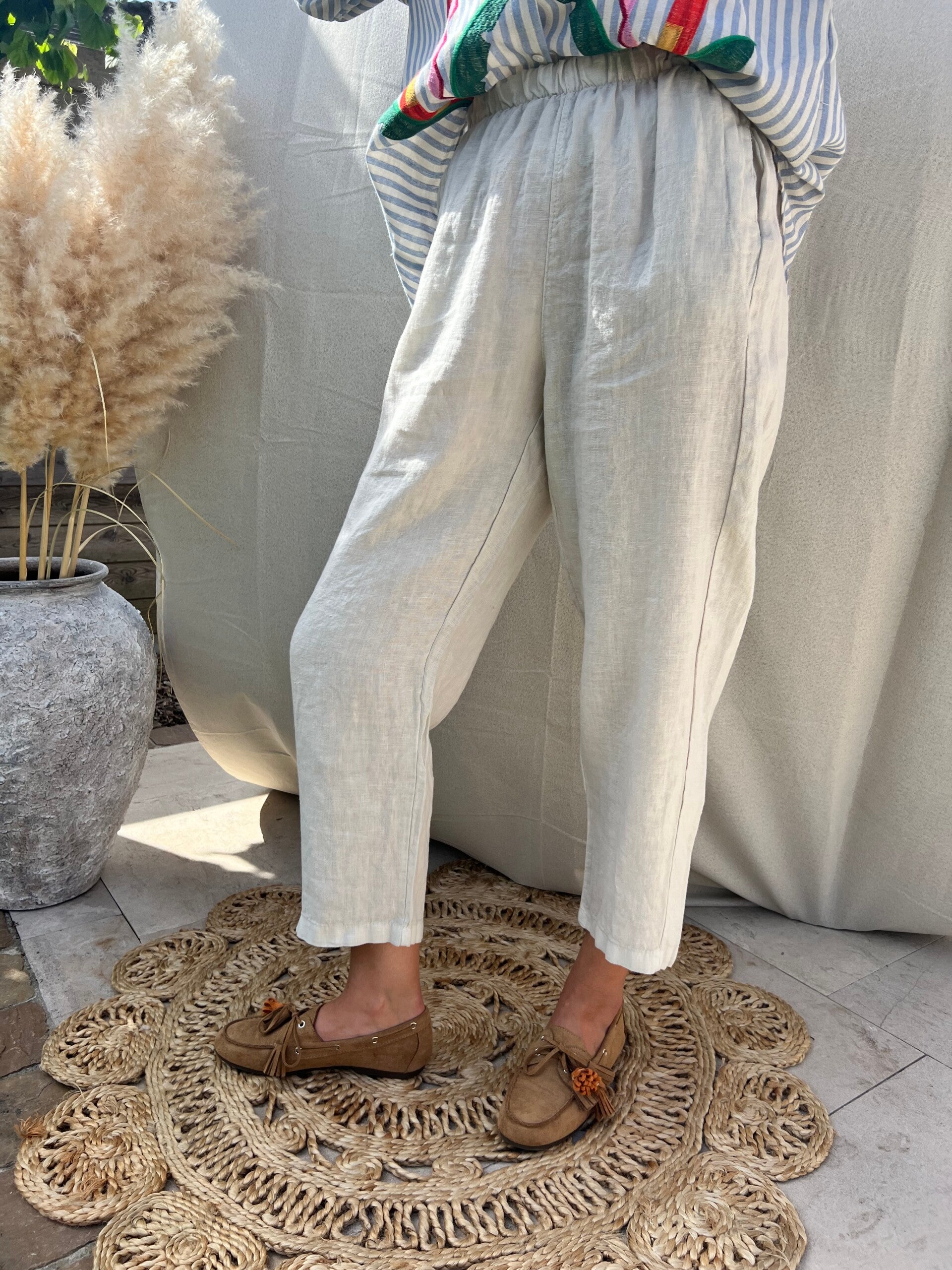 Odette - Beige Linen Pants