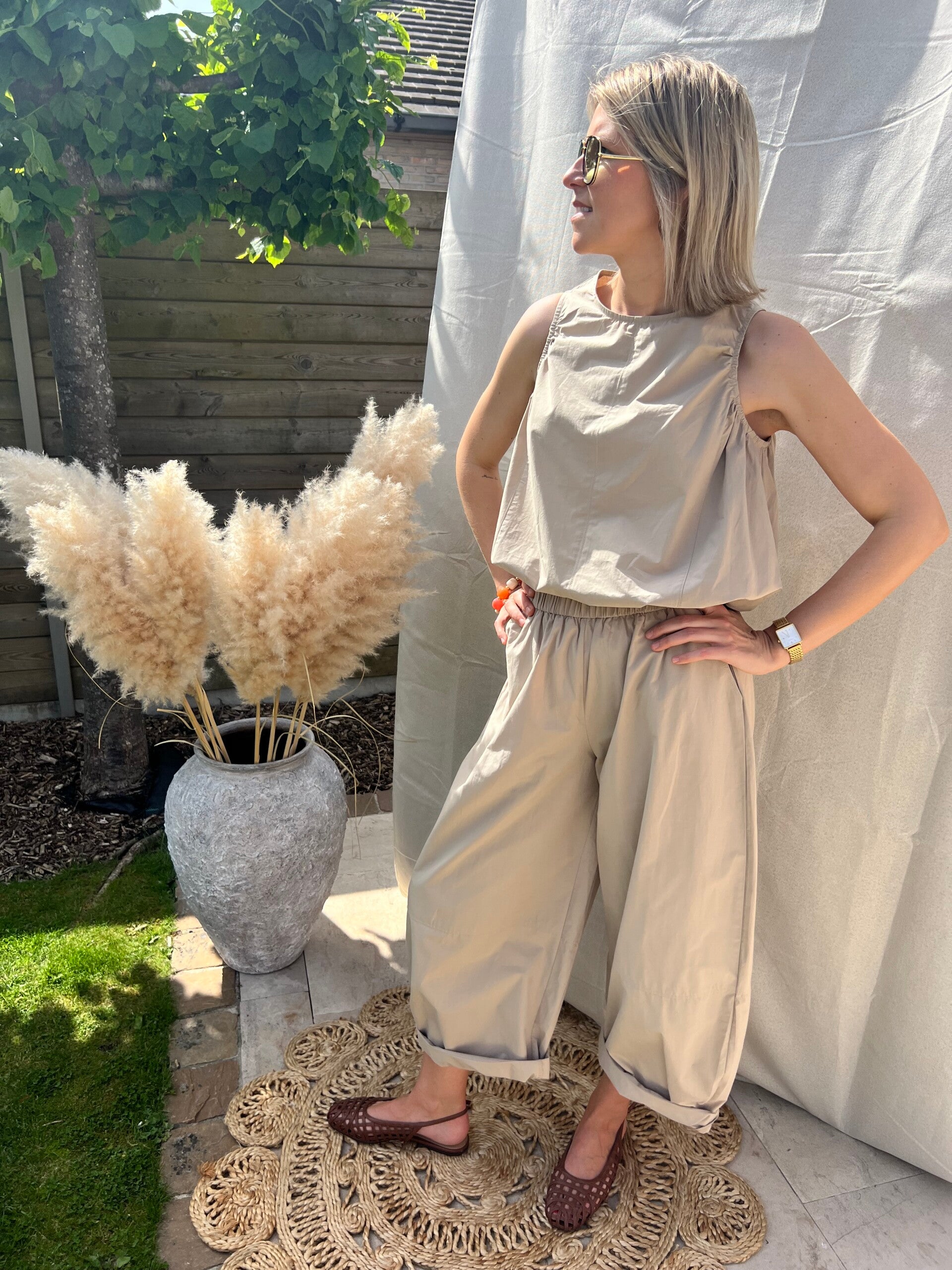 Lucille - Beige Baggy Pants