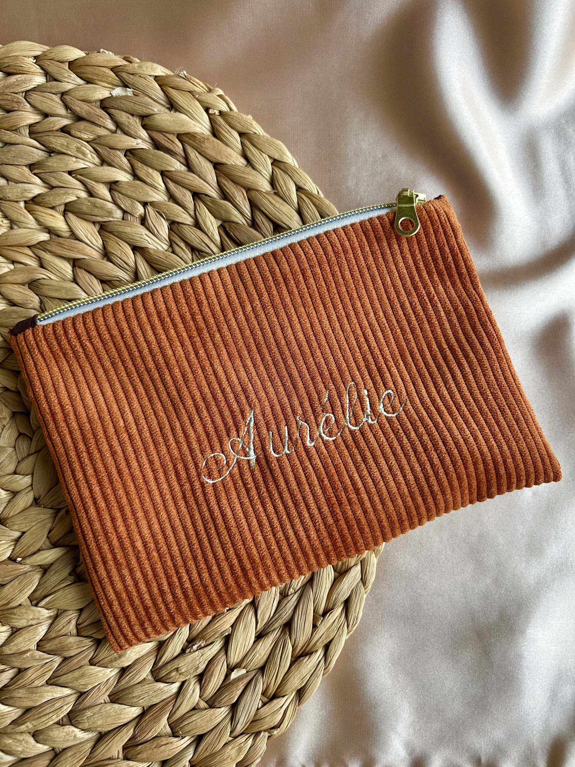 Pochette velours côtelé personnalisable