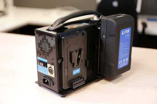 V-Mount Accu + Lader