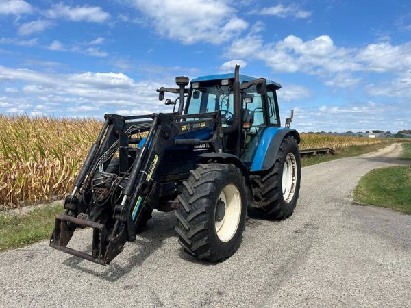 New Holland TS115