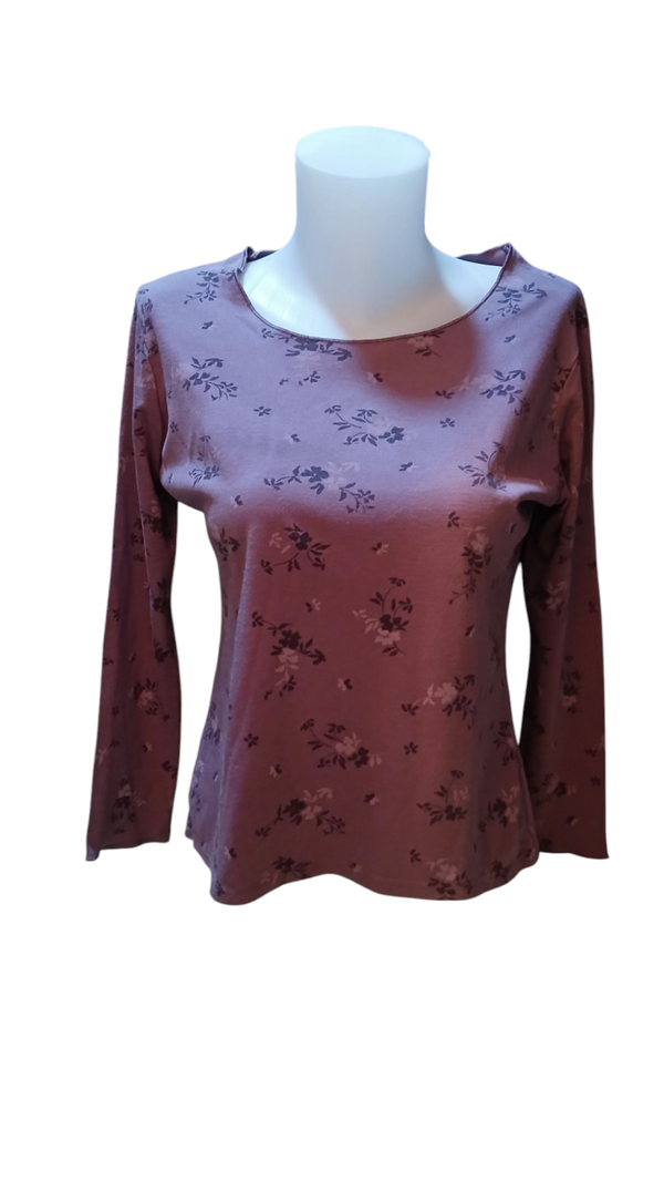 Blouse mauve à motifs floraux – Élégance et confort au quotidien