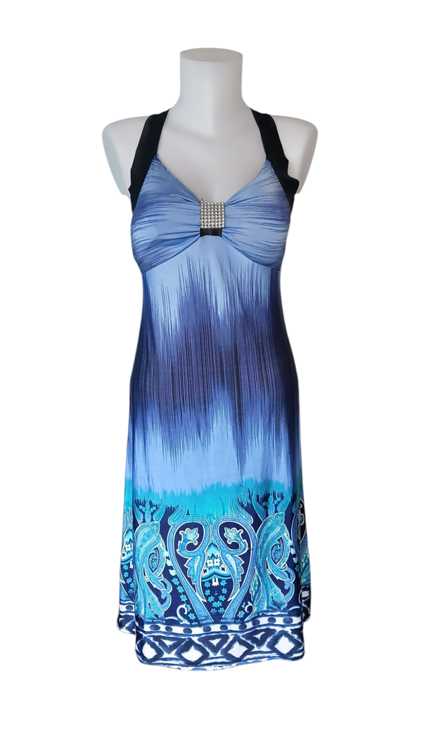 Robe d'été fluide avec coque intégrée de couleur bleue