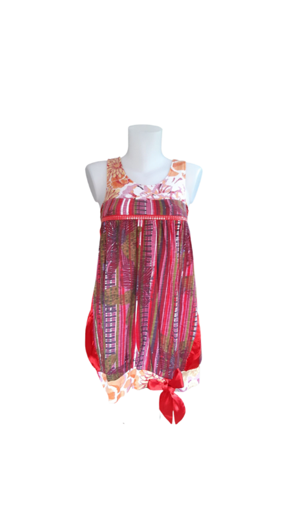 Robe courte Desigual – Éclat estival et sophistication