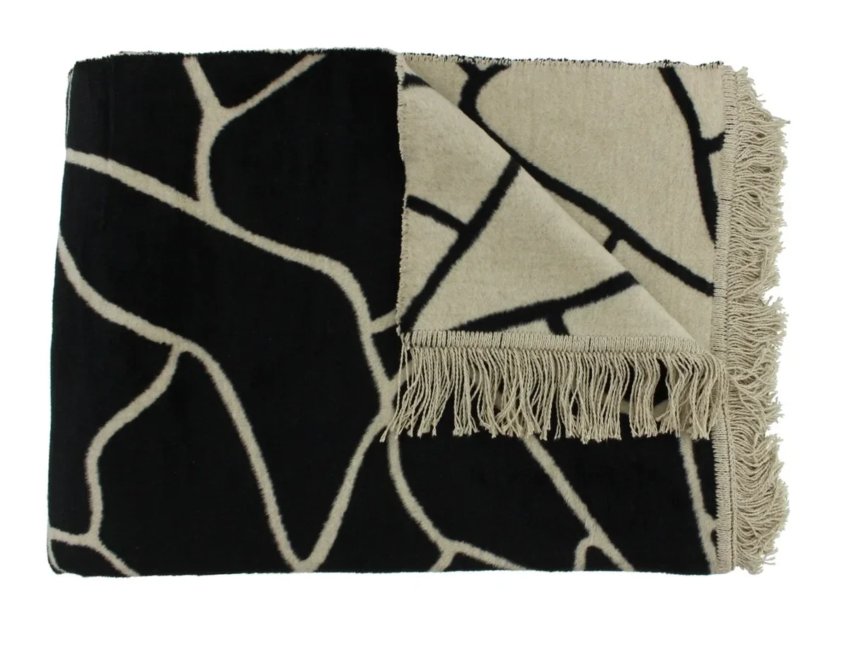 Claudi Plaid Lineas Black 150 x 200