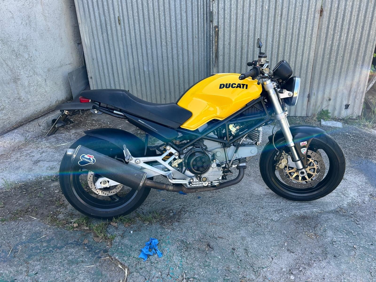 MONSTER 900 IE