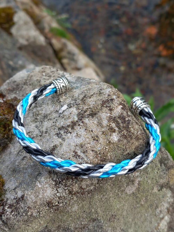 Bracelet torque  poignet fin