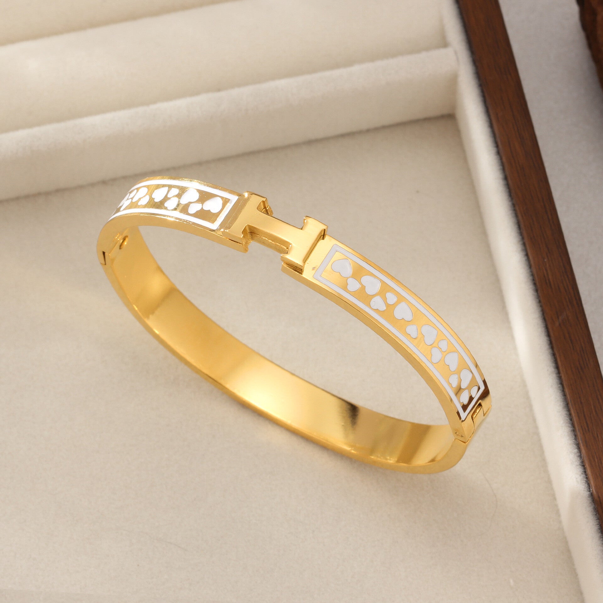 Golden Heart Enamel Bangle
