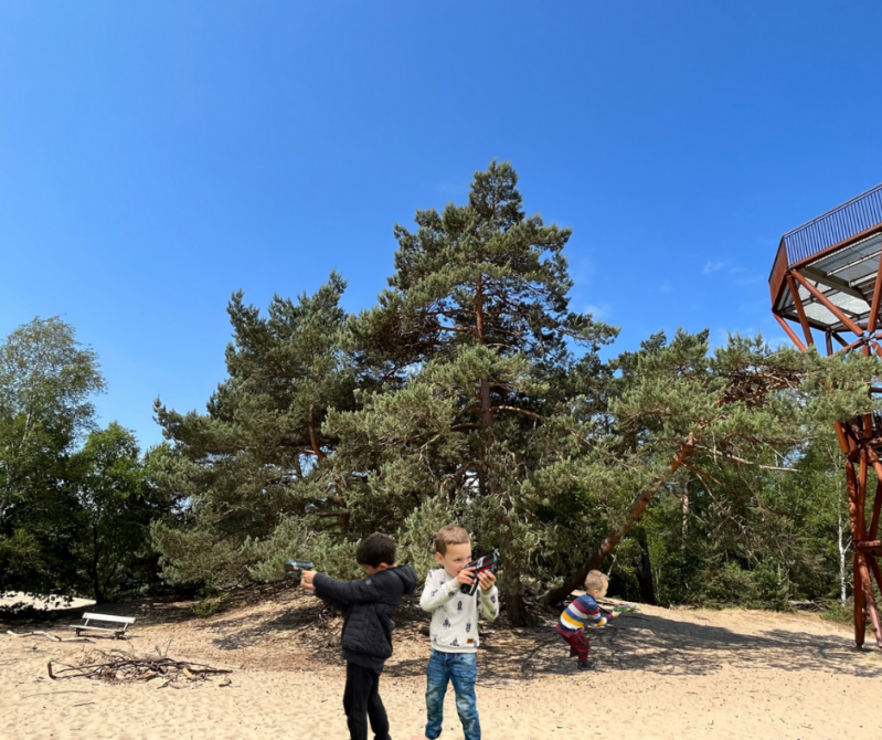 Lasergame Verhuur Harskamp Otterlo Wekerom Stroe Garderen Kootwijkerbroek Ede Lunteren (Gemeente Ede/Barneveld) Lasergamen op de veluwe  Lasergamen kinderfeestje kootwijk