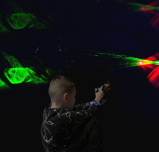 Lasergame huren in Harskamp, Sportzaal De Spil Harskamp, Otterlo, Wekerom, Lunteren, Kootwijkerbroek, Barneveld, Ede, Garderen, Stroe, Hoenderloo, De Valk, Voorthuizen, Kootwijk, Bennekom.