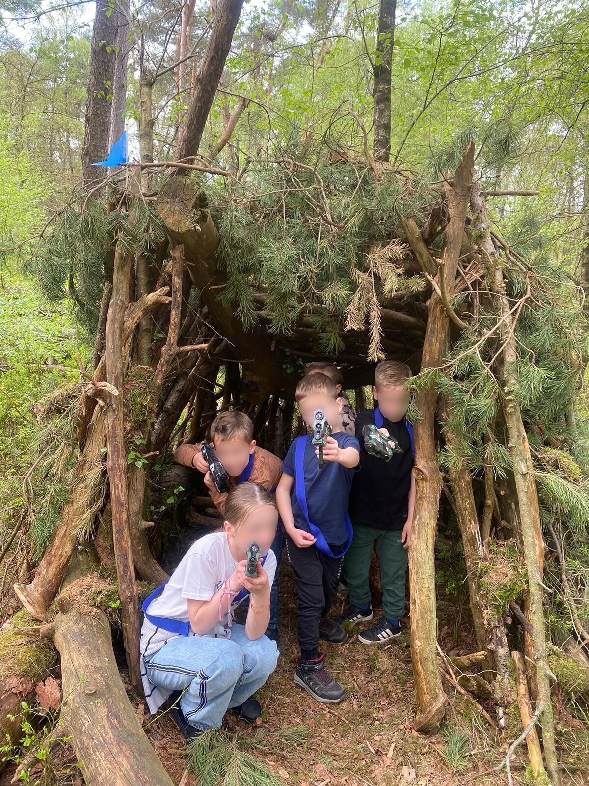 Lasergamen tijdens een kinderfeestje in Ugchelen