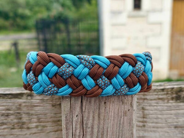 Collier modèle ulko taille M