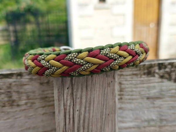 Collier modèle pixel taille L