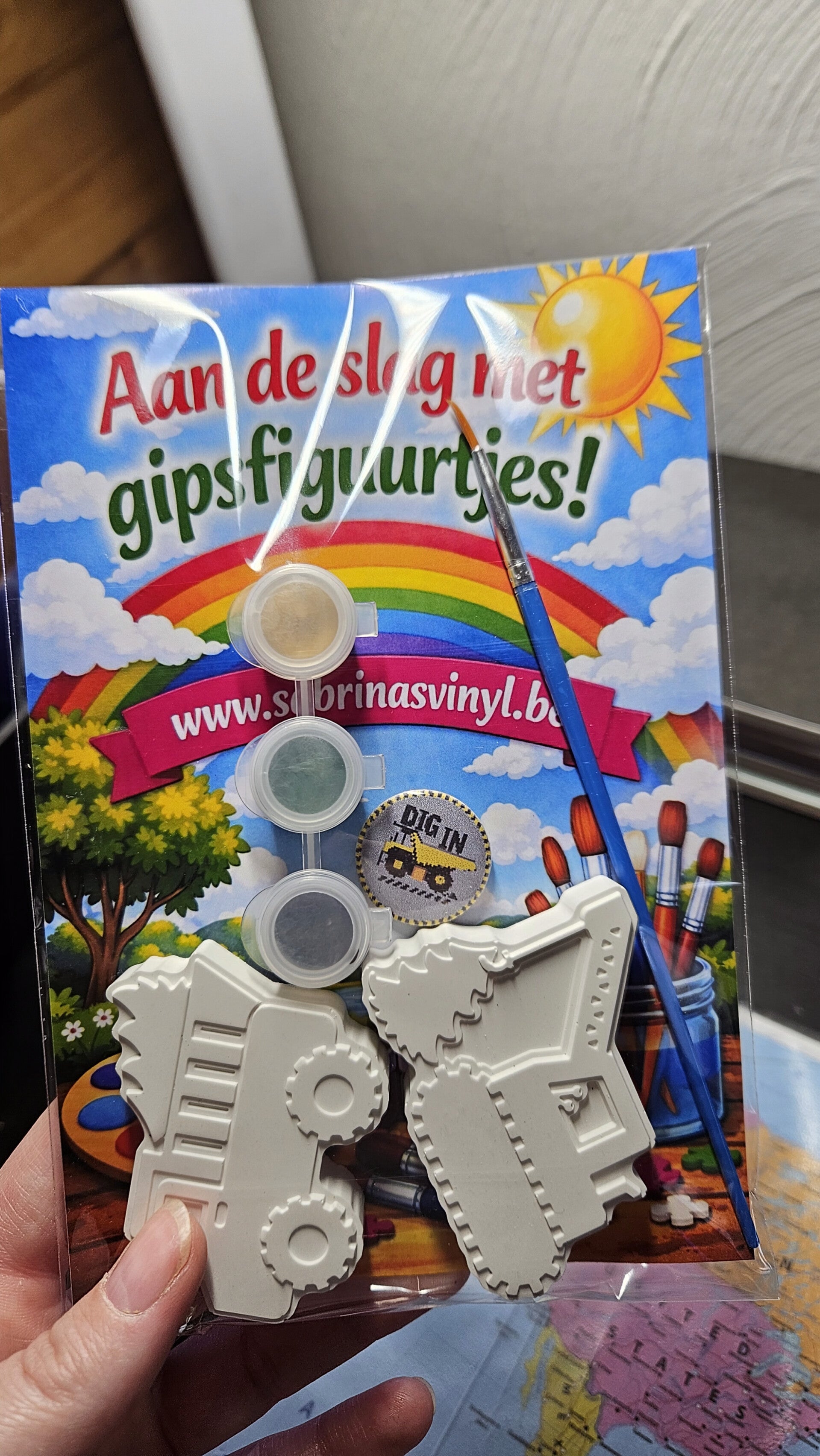 ​Titel: Creatieve Gipskit – Schilderen & Knutselen 🎨