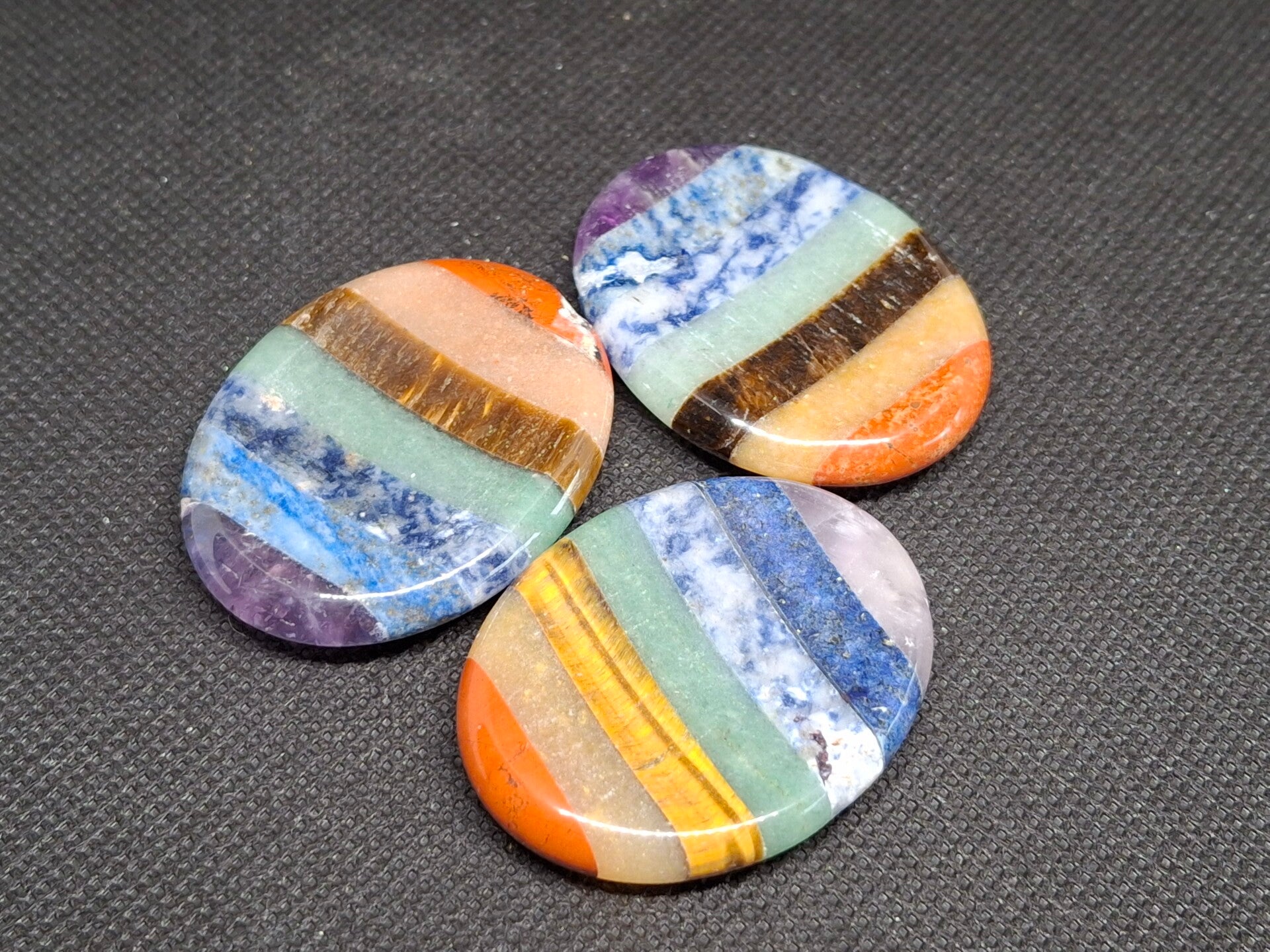 Chakra duimsteen ovaal