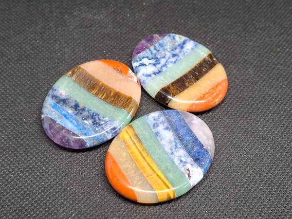 Chakra duimsteen ovaal