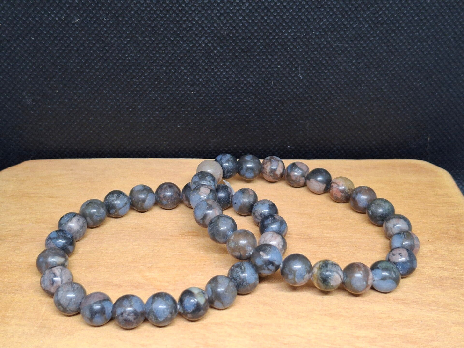 Llaniet of blauwe Que Sera armband 8mm