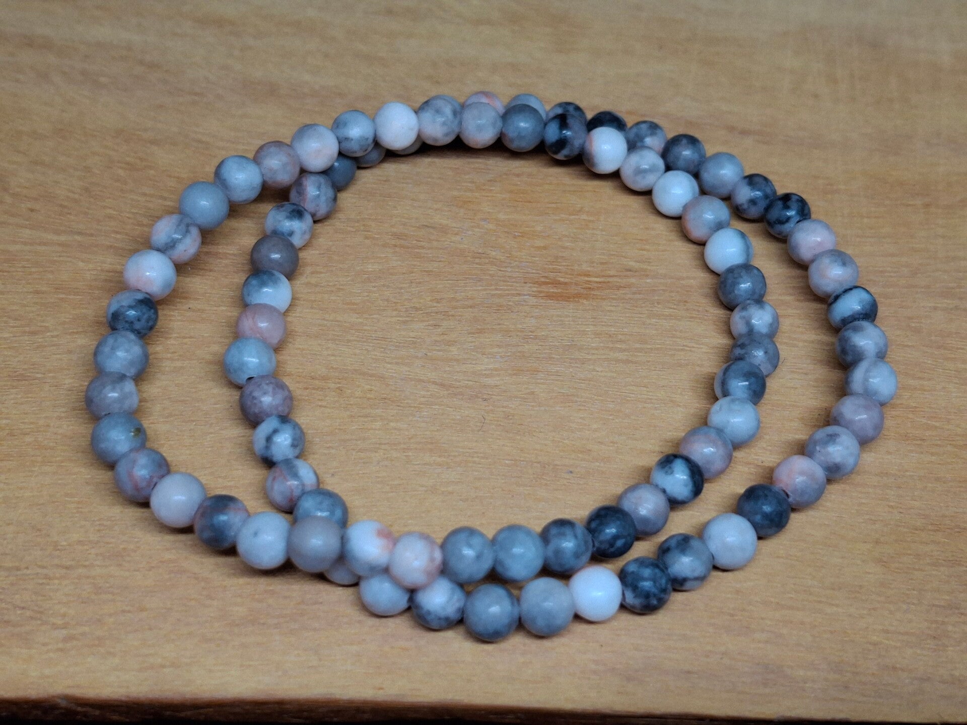 Roze opaal armband 4mm