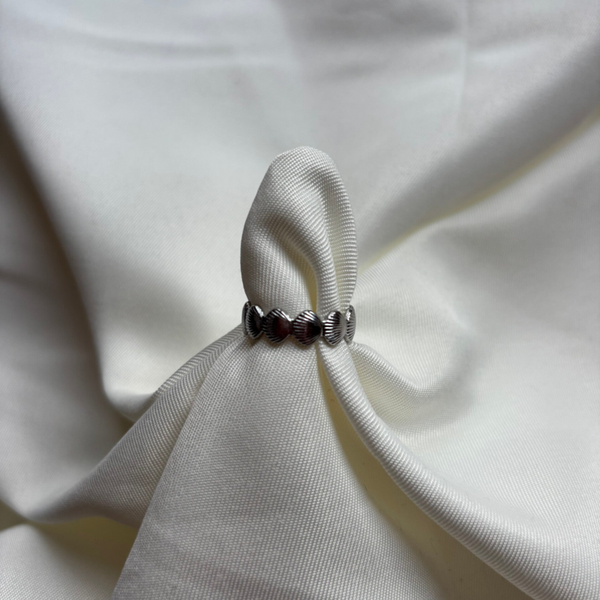 Shells ring