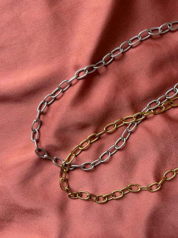 Big chain necklace