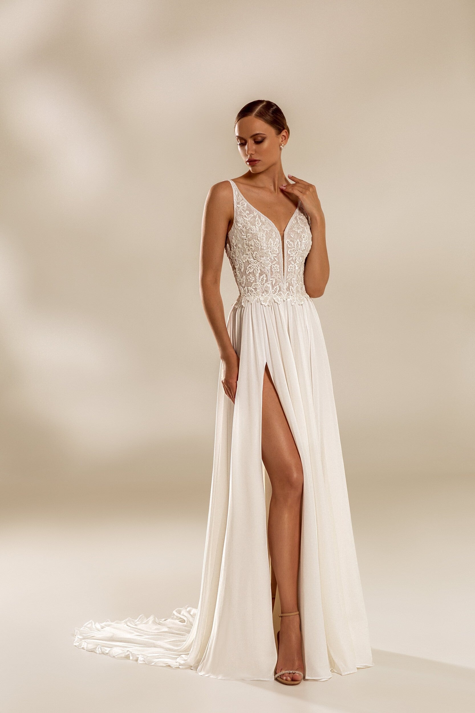 Leonella ( bientôt disponible )