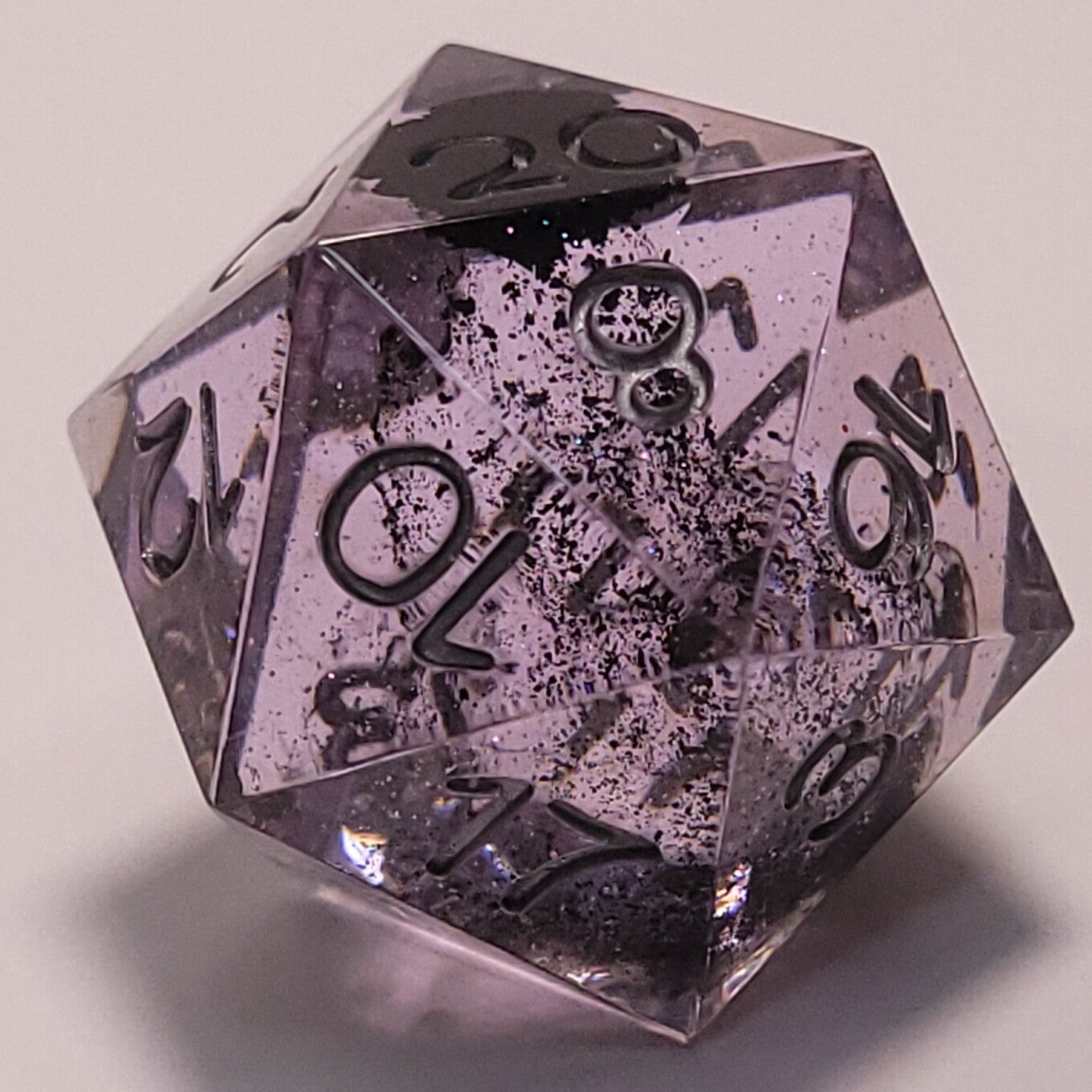 Dark Drizzle D20 (25mm)