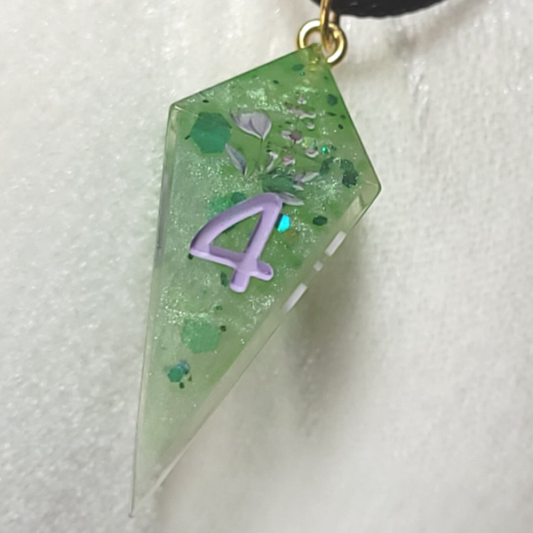 Pale Green Floral Necklace