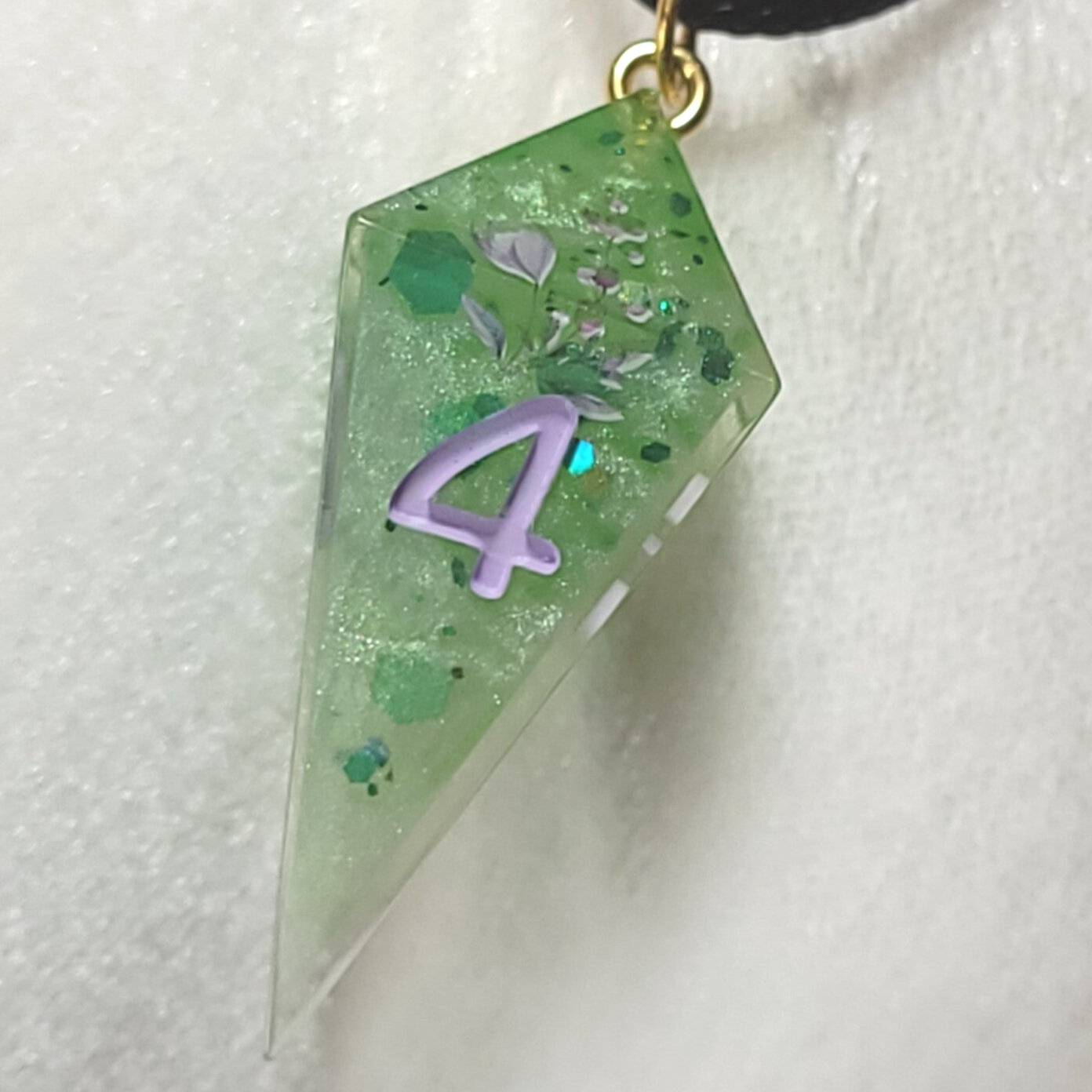 Pale Green Floral Necklace