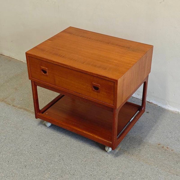 Vintage bijzettafel teak Brouer Møbelfabrik
