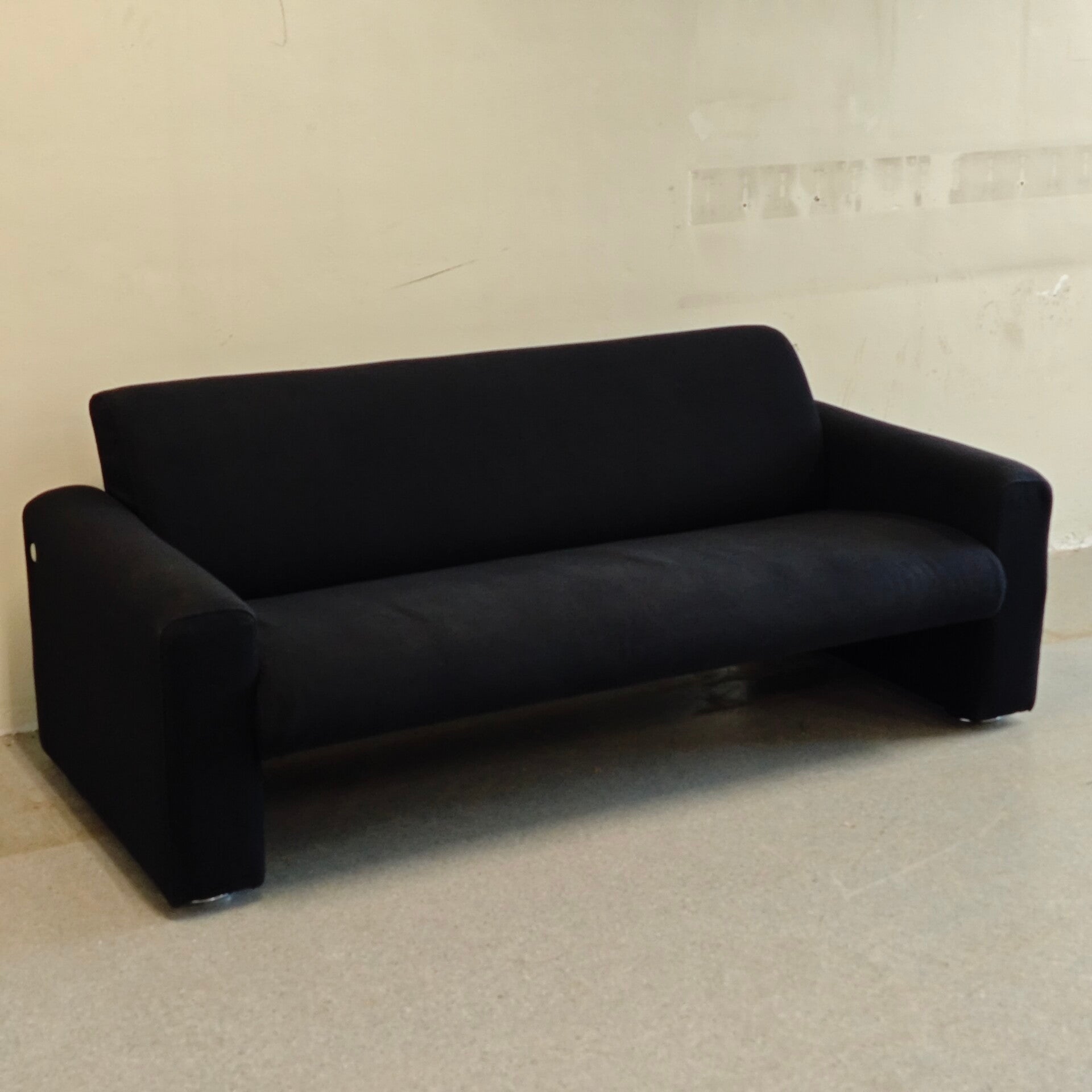 Artifort 691 2,5-zits bank